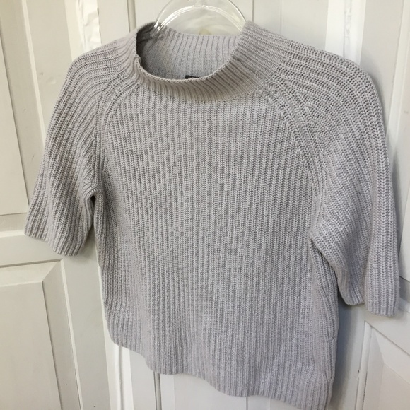 Theory Gray Mock Neck Cropped Cotton/ Cashmere Sweater - Picture 9 of 16